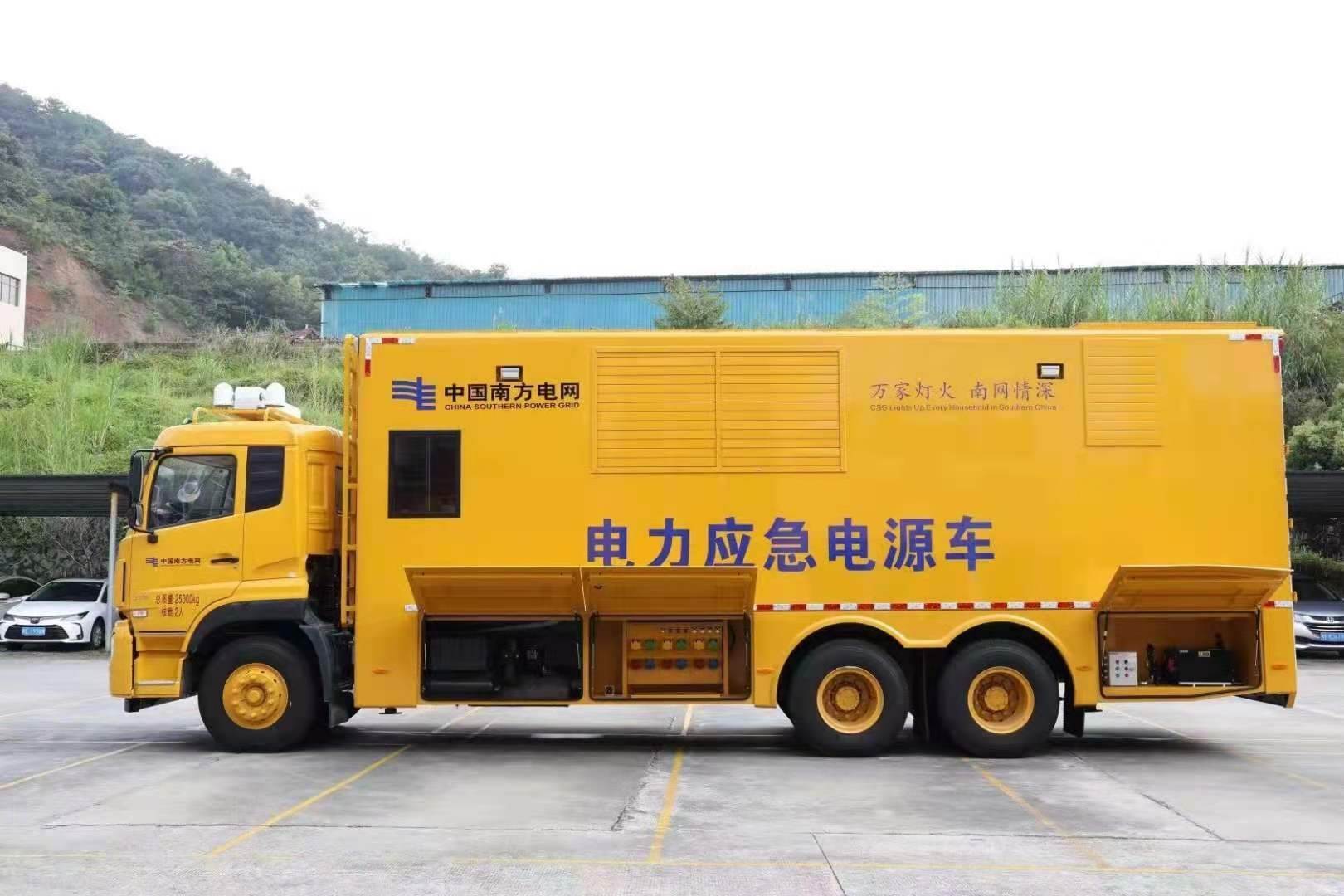 青秀安康大型柴油发电机发电车UPS电源出租租赁